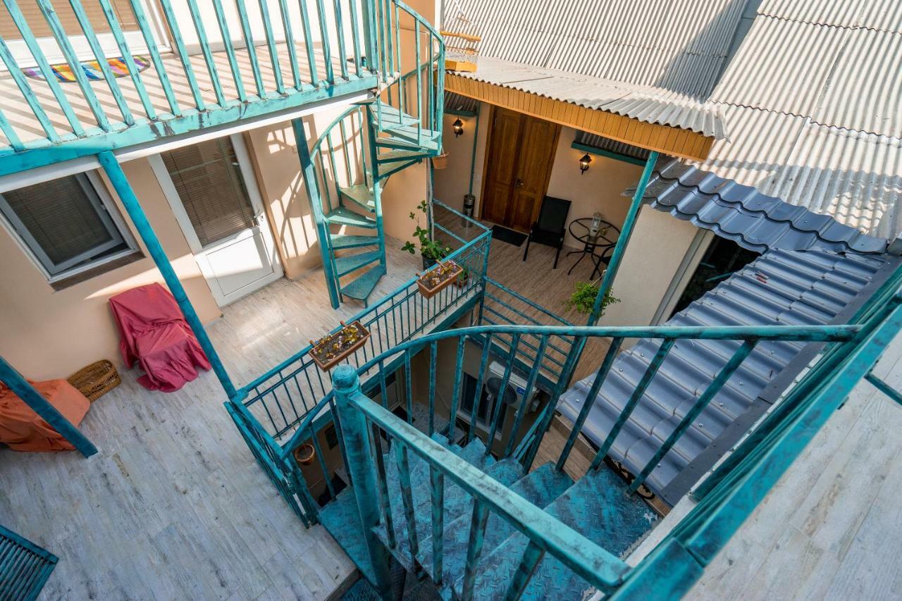Tbilisuri Ezo Apartment Tbilisi Bagian luar foto